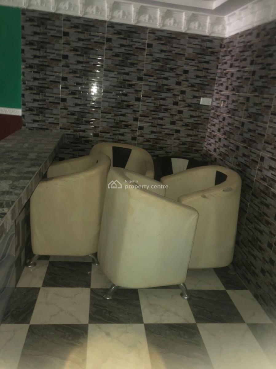 Luxury 6bedroom, Ejigbo, Lagos, Commercial Property for Rent