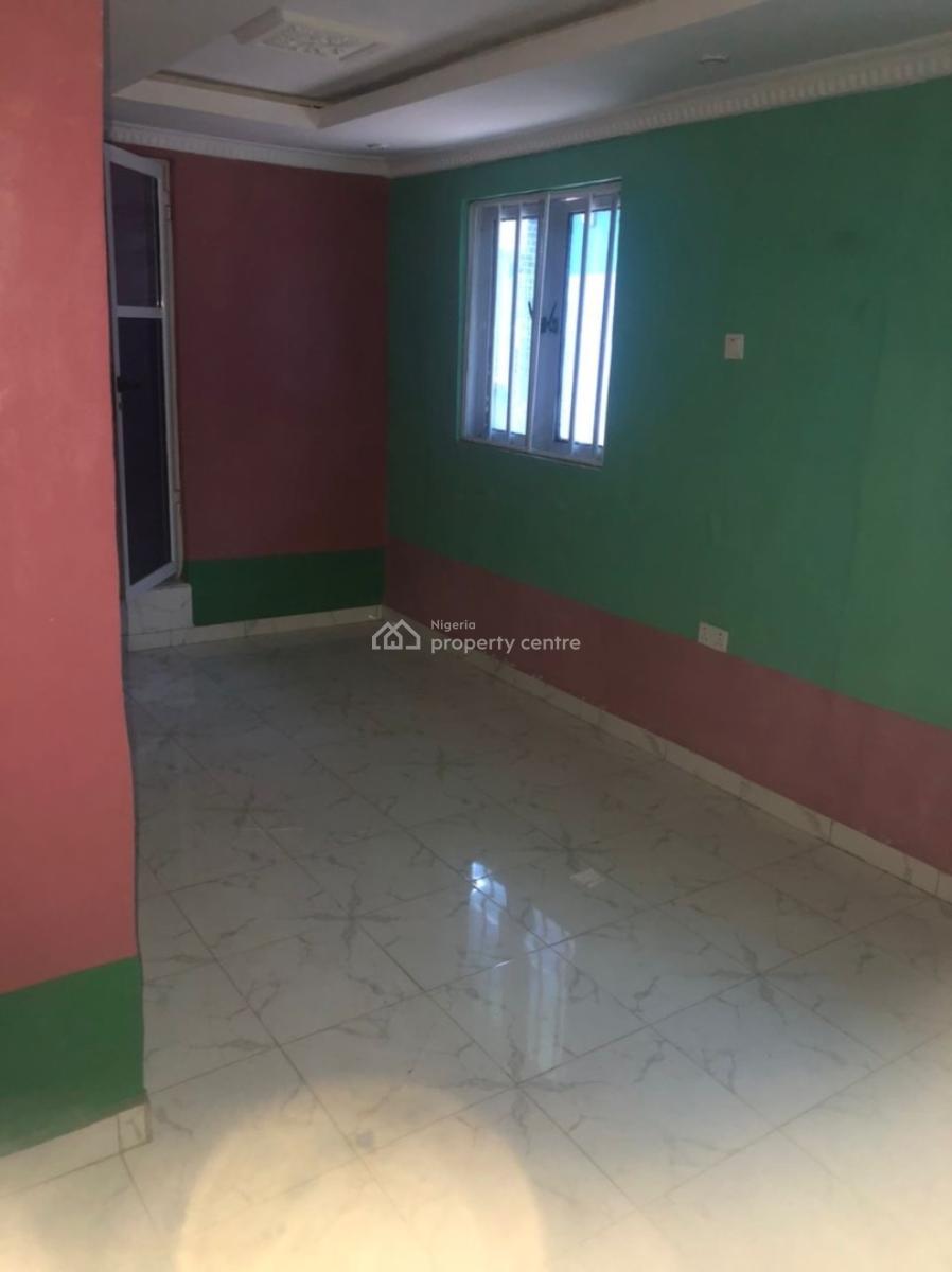 Luxury 6bedroom, Ejigbo, Lagos, Commercial Property for Rent