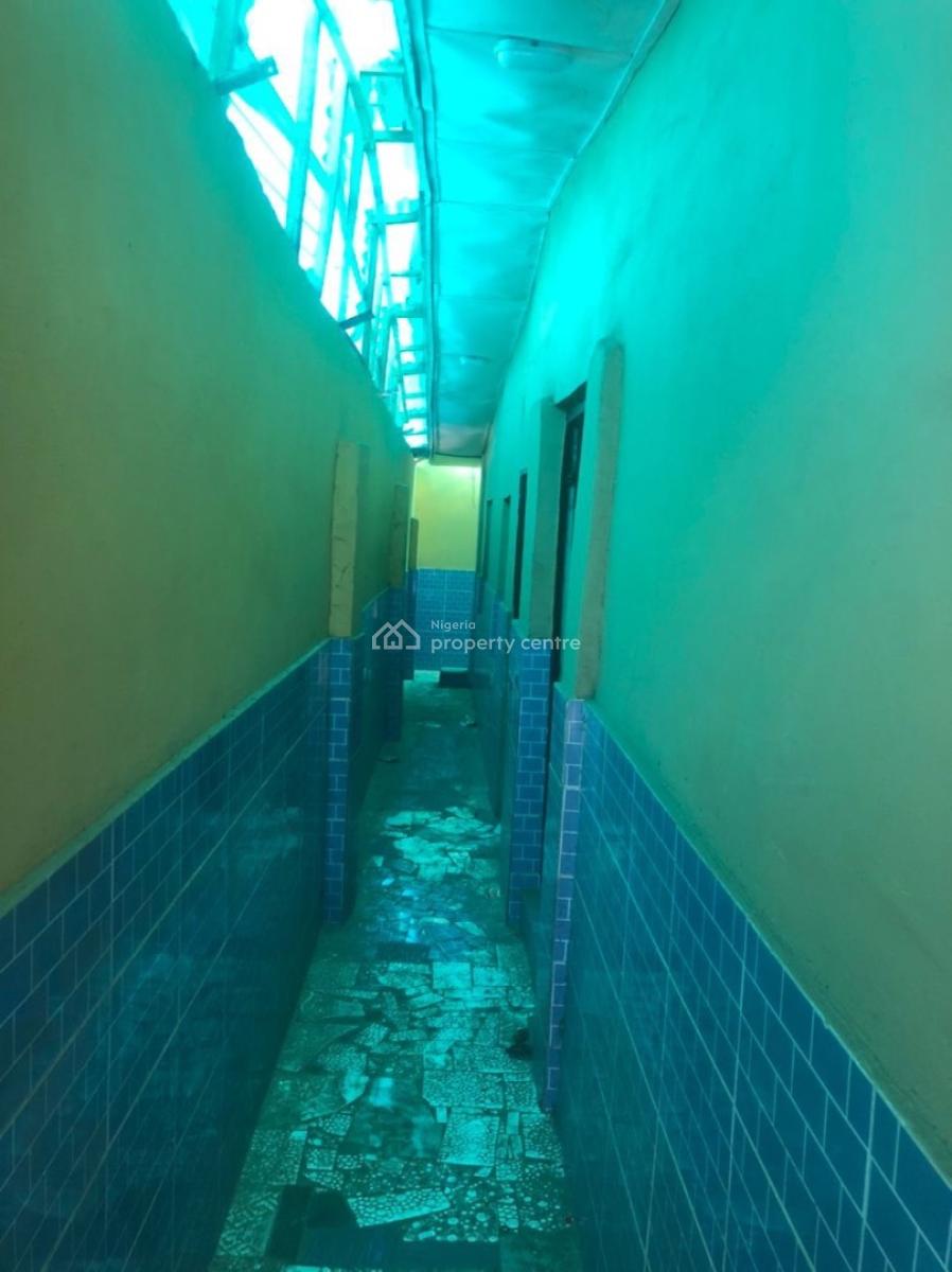 Luxury 6bedroom, Ejigbo, Lagos, Commercial Property for Rent