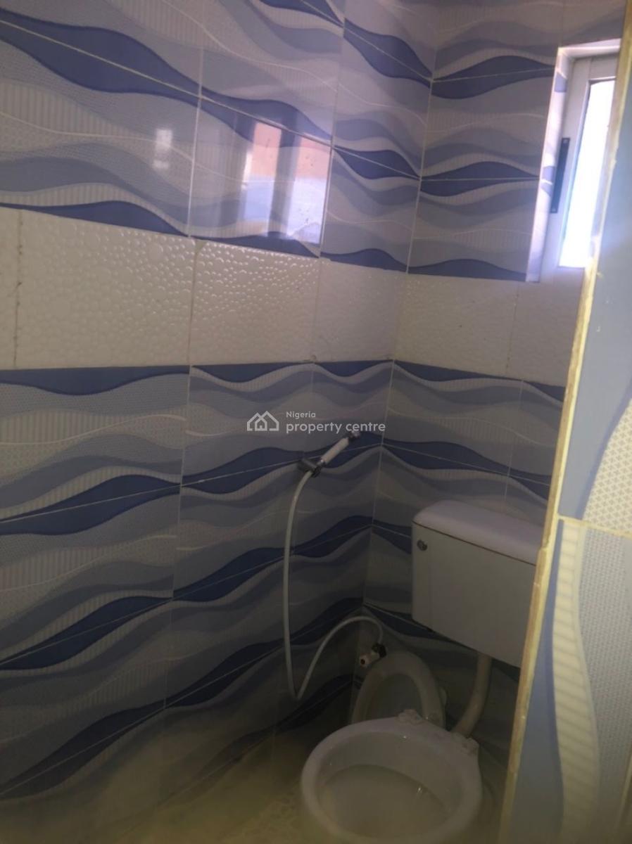 Luxury 6bedroom, Ejigbo, Lagos, Commercial Property for Rent