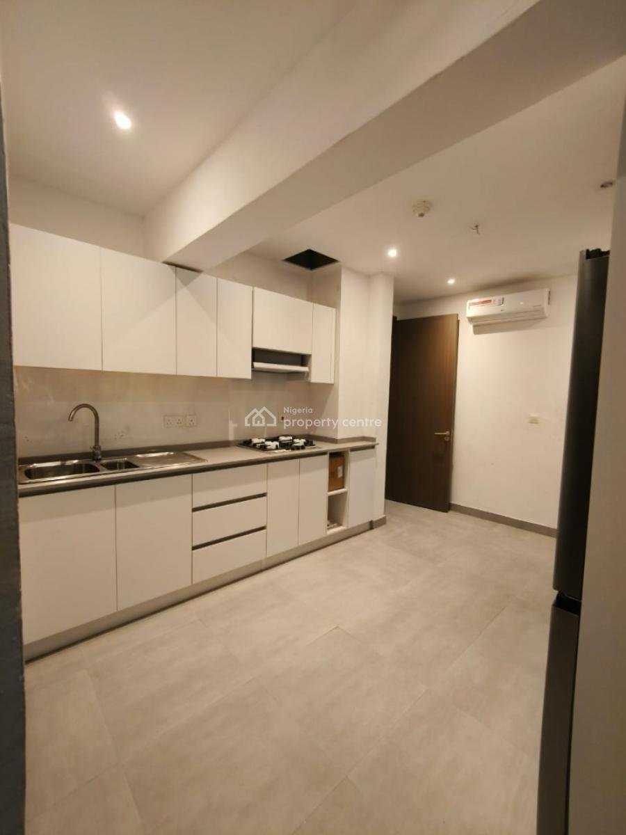 Newly Built Luxury Fully Serviced Spacious 2bedroom Apartment + Bq, Lekki Phase 1, Lekki, Lagos, Flat / Apartment for Rent