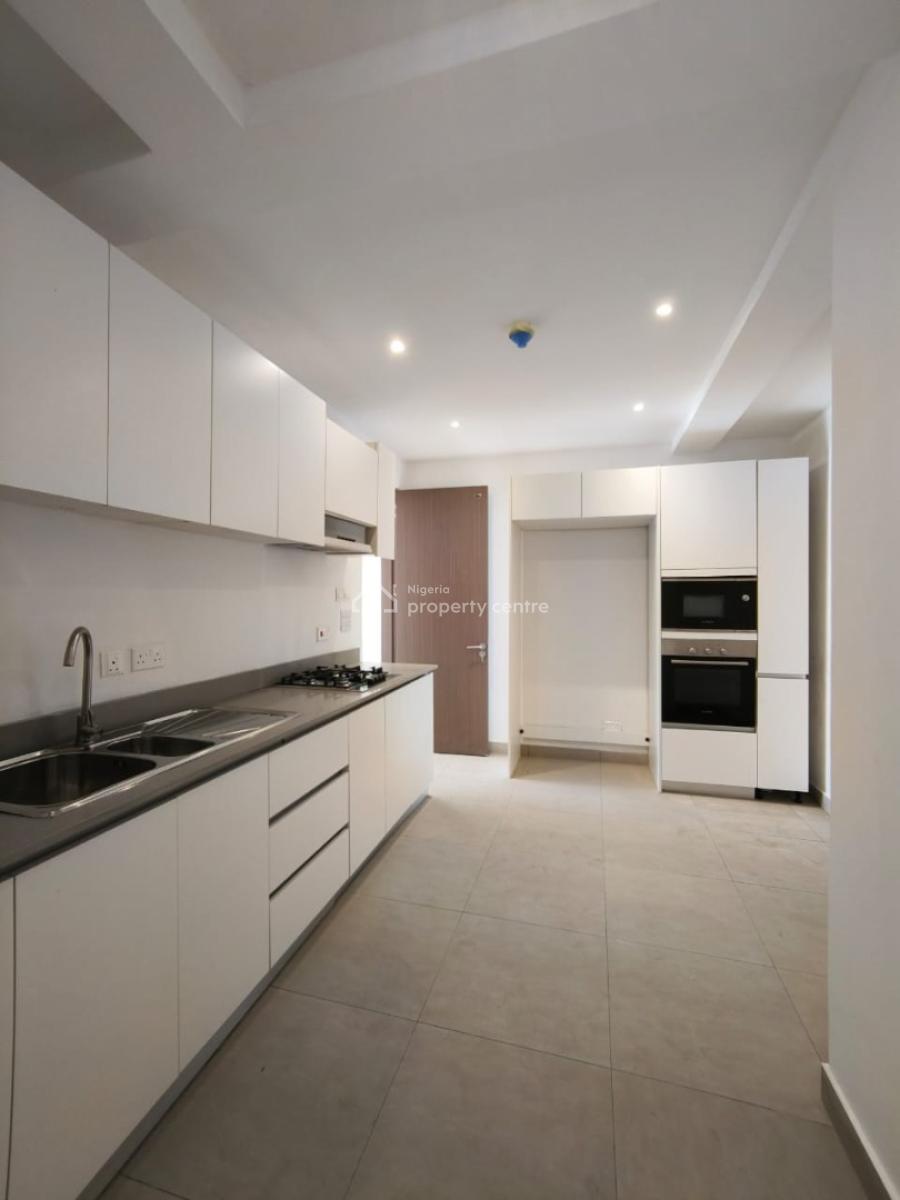 Newly Built Luxury Fully Serviced Spacious 2bedroom Apartment + Bq, Lekki Phase 1, Lekki, Lagos, Flat / Apartment for Rent