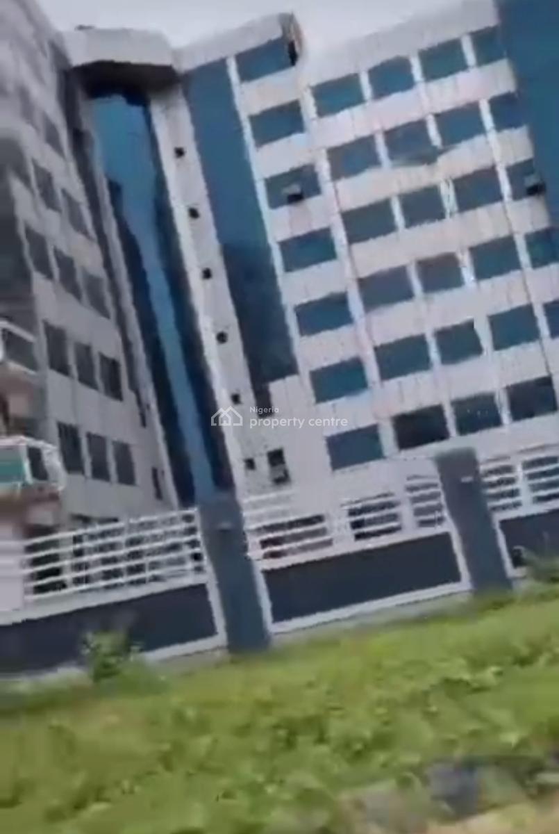 Luxury 5 Start Hotel Consisting of 180 Rooms, Jabi, Abuja, Hotel / Guest House for Sale