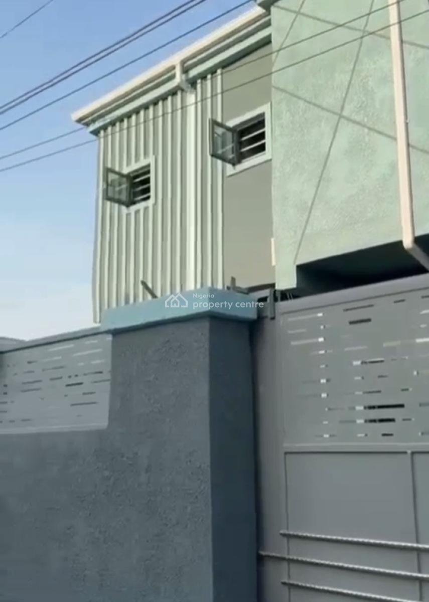 Newly Built Spacious Well Finished 3 Bedroom Upstair Apartment, Soluyi, Gbagada, Lagos, Flat / Apartment for Rent