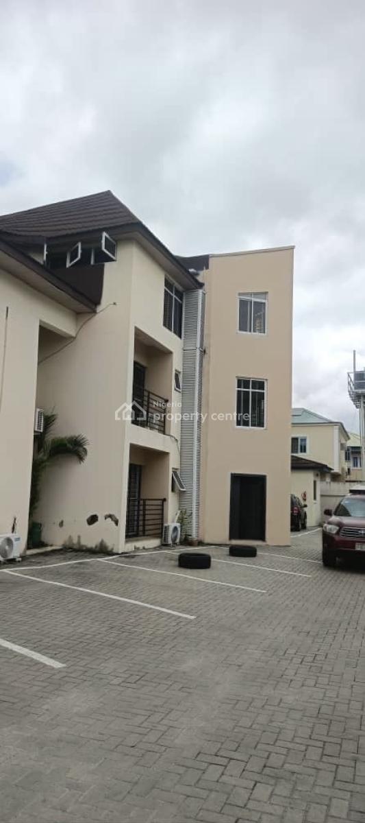 Serviced 2 Bedroom Flat + Bq, Lekki Phase 1, Lekki, Lagos, Flat / Apartment for Rent