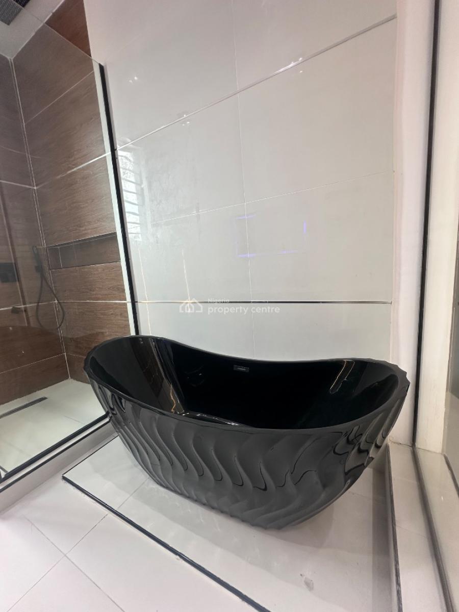 Spaciously Built 5 Bedroom Detached with Bq and Swimming Pool, Ikota, Lekki, Lagos, Detached Duplex for Sale