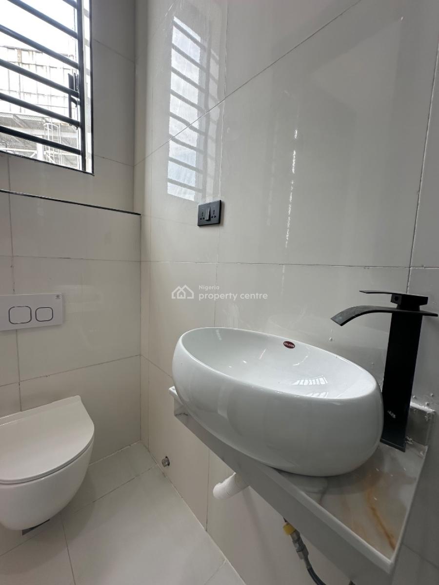 Spaciously Built 5 Bedroom Detached with Bq and Swimming Pool, Ikota, Lekki, Lagos, Detached Duplex for Sale