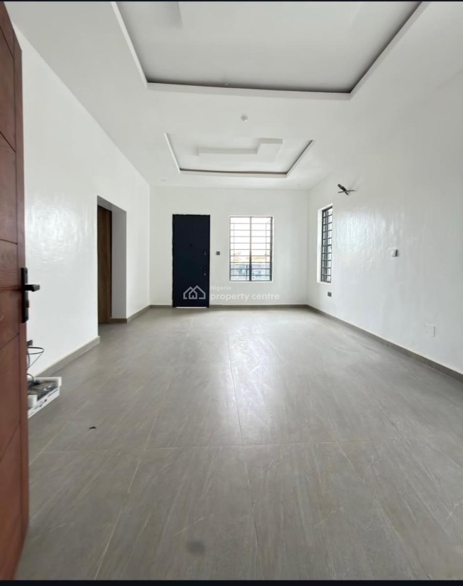 7 Bedroom House with a Pool and Bq, Magodo, Gra Phase 2, Magodo, Lagos, Detached Duplex for Sale