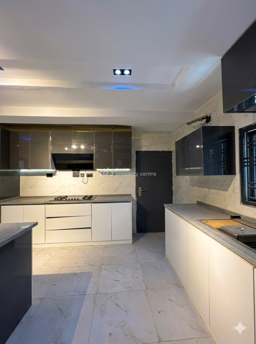 4 Bedrooms Fully Detached Duplex with 2 Units of 2 Bedrooms Terraced, Gwarimpa Main, Gwarinpa, Abuja, Terraced Duplex for Sale