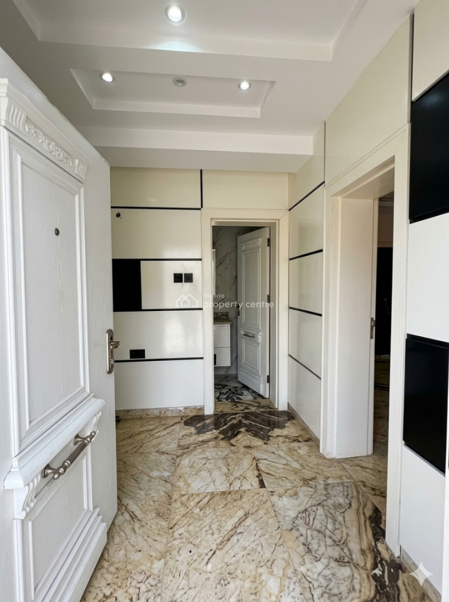 4 Bedrooms Fully Detached Duplex with 2 Units of 2 Bedrooms Terraced, Gwarimpa Main, Gwarinpa, Abuja, Terraced Duplex for Sale