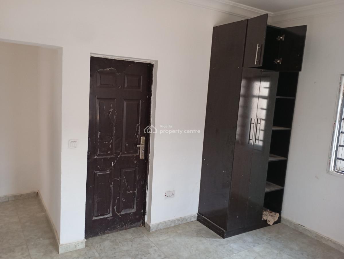 2 Bedrooms Semi Detached Bungalow, Along Jedo Mass Housing Estate, Sabon Lugbe, Lugbe District, Abuja, Flat / Apartment for Rent