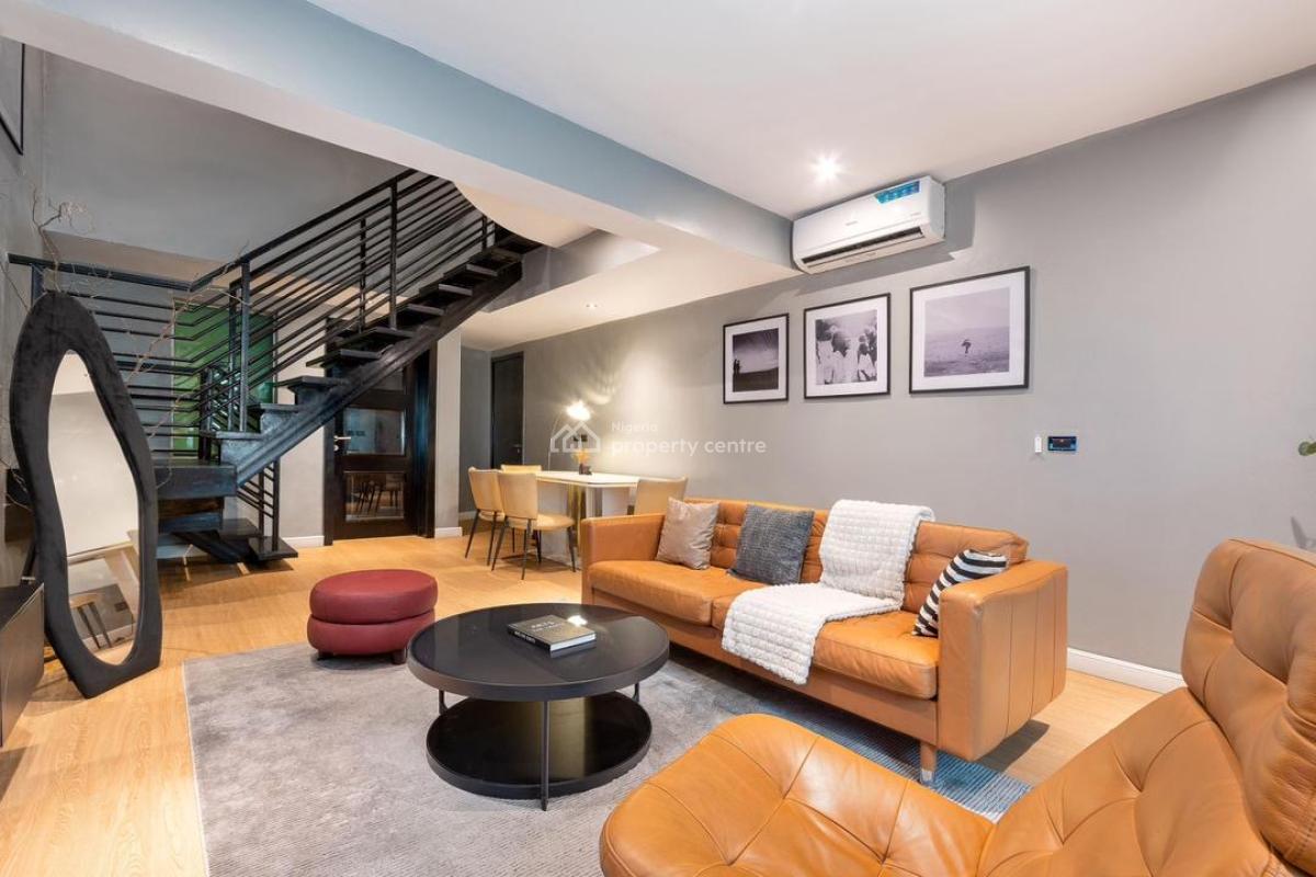 Spacious Cozy2 Bedroom Apartment with Ps 5 , Pool and Gym, Lekki Phase 1, Lekki, Lagos, Flat / Apartment Short Let