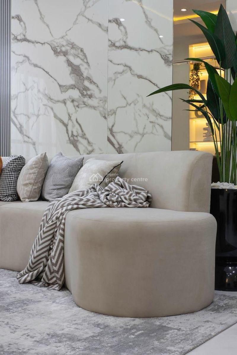 Beautiful 2 Bedroom Apartment Available for Bookings!!!, Lekki Phase 1, Lekki, Lagos, Flat / Apartment Short Let