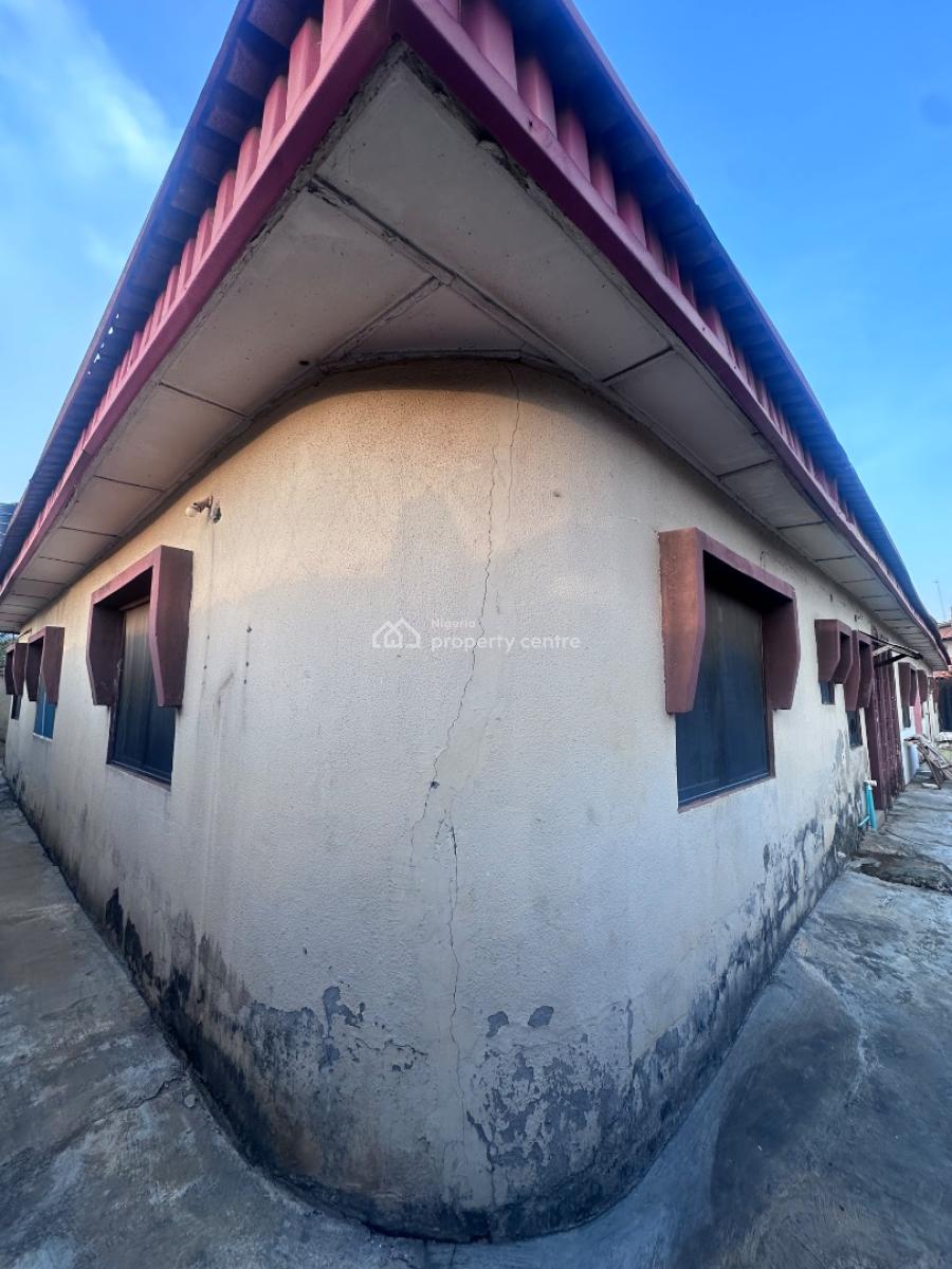 a Bungalow Comprises 3nos 2bedroom and 1nos 1bedroom, Abdulahi Street, Iju Ishaga Lagos, Agege, Lagos, Detached Bungalow for Sale