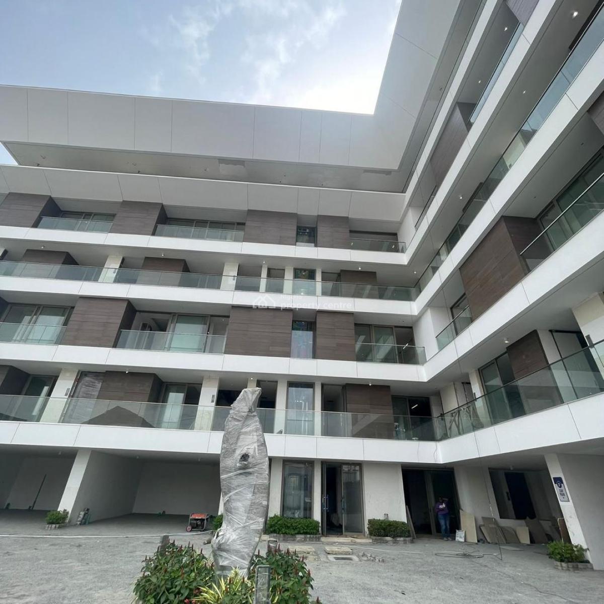 Exquisitely Finished 4 Bedroom Maisonette with a Swimming Pool, Lekki Phase 1, Lekki, Lagos, Flat / Apartment for Sale