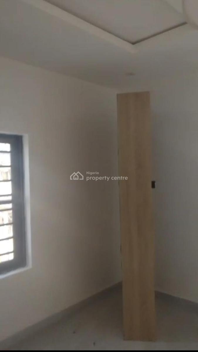 Lovely 2bedroom Flat, Gated Estate, Mende, Maryland, Lagos, Flat / Apartment for Rent