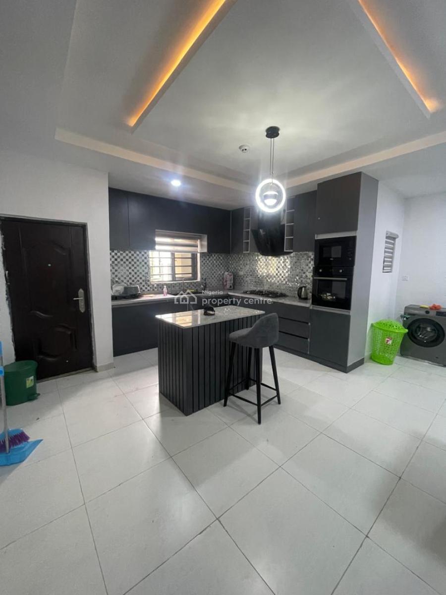 Fully Furnished 3 Bedroom Apartment, Ologolo, Lekki, Lagos, Flat / Apartment for Rent
