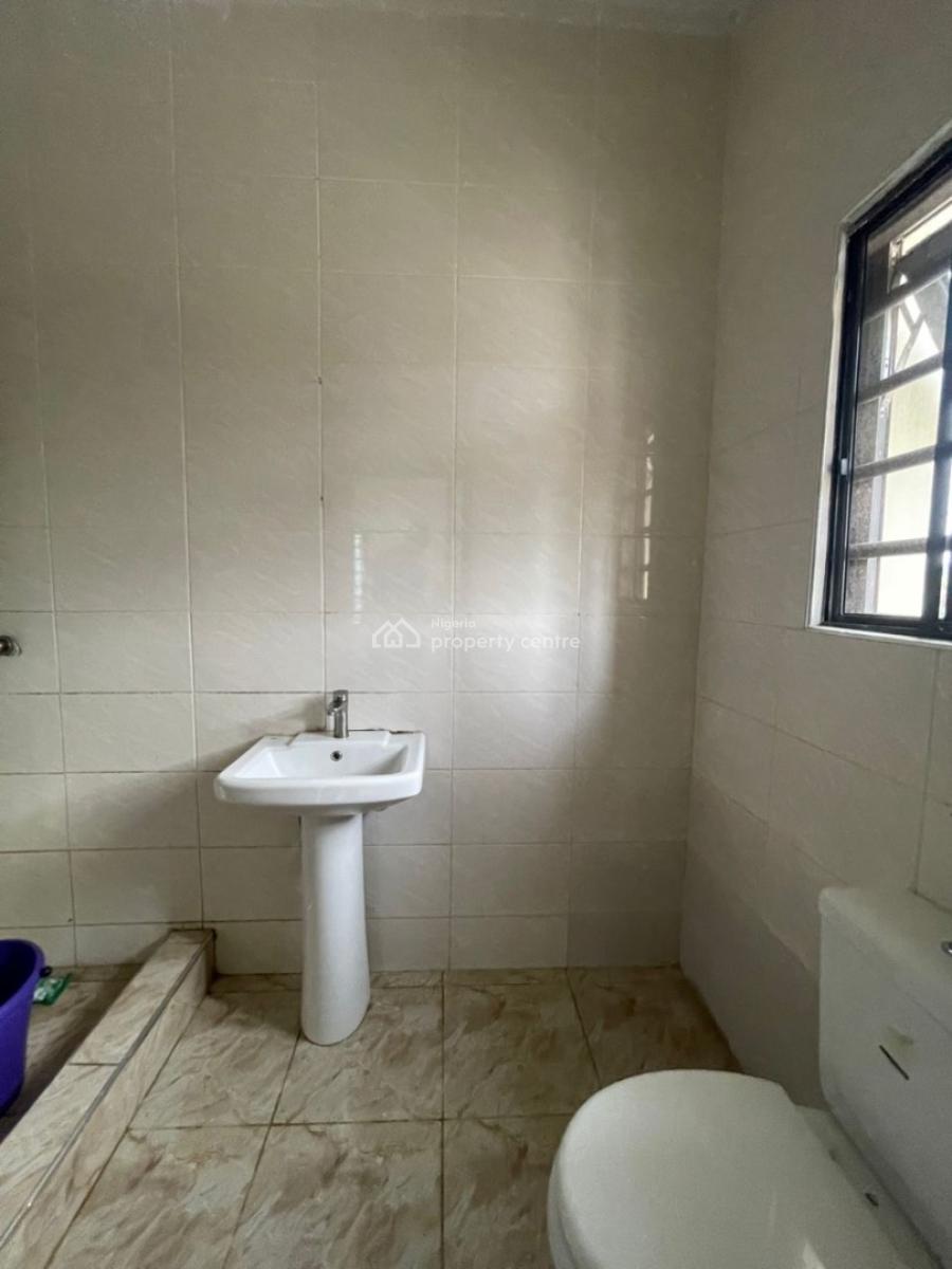 Luxury 3 Bedroom Terrace, Goodnews Estate, Sangotedo, Ajah, Lagos, Flat / Apartment for Rent