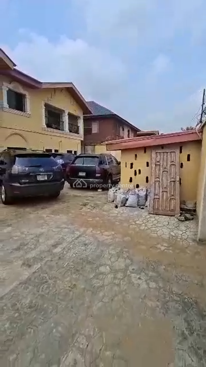 Well Renovated Block of 7flats in a Secured Estate, Ago Palace, Isolo, Lagos, Block of Flats for Sale