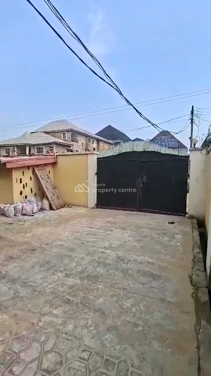 Well Renovated Block of 7flats in a Secured Estate, Ago Palace, Isolo, Lagos, Block of Flats for Sale