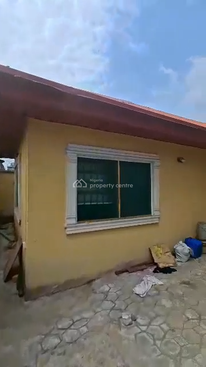 Well Renovated Block of 7flats in a Secured Estate, Ago Palace, Isolo, Lagos, Block of Flats for Sale