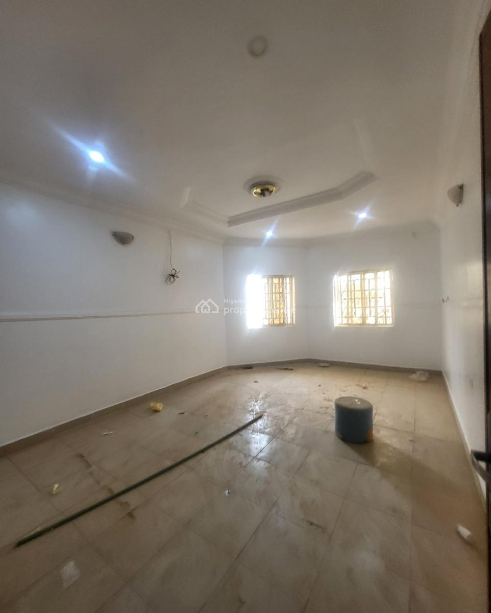 Luxurious Massive 2 Bedroom Flat, Gaat School, Gaduwa, Abuja, Flat / Apartment for Rent