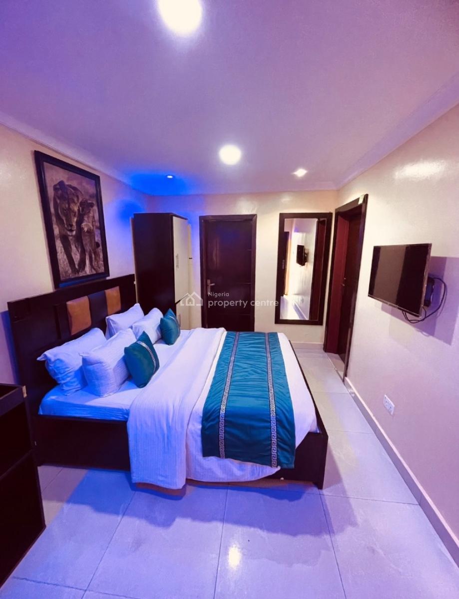 Standard Affordable Room in Victoria Island, Off Adeola Odeku, Victoria Island (vi), Lagos, Self Contain (single Rooms) Short Let