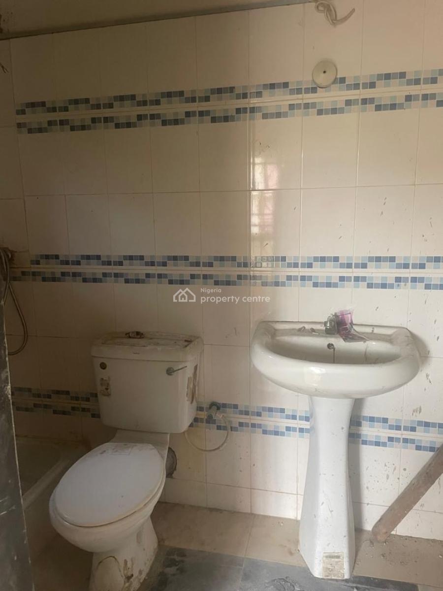 Nice Fully Service Bq, Chevron Drive, Lekki, Lagos, Self Contain (single Rooms) for Rent