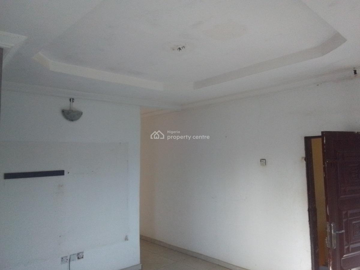 Spacious Luxury 2 Bedroom Flat with Excellent Features, Newtown Estate Rd, Ogombo, Ajah, Lagos, Flat / Apartment for Rent