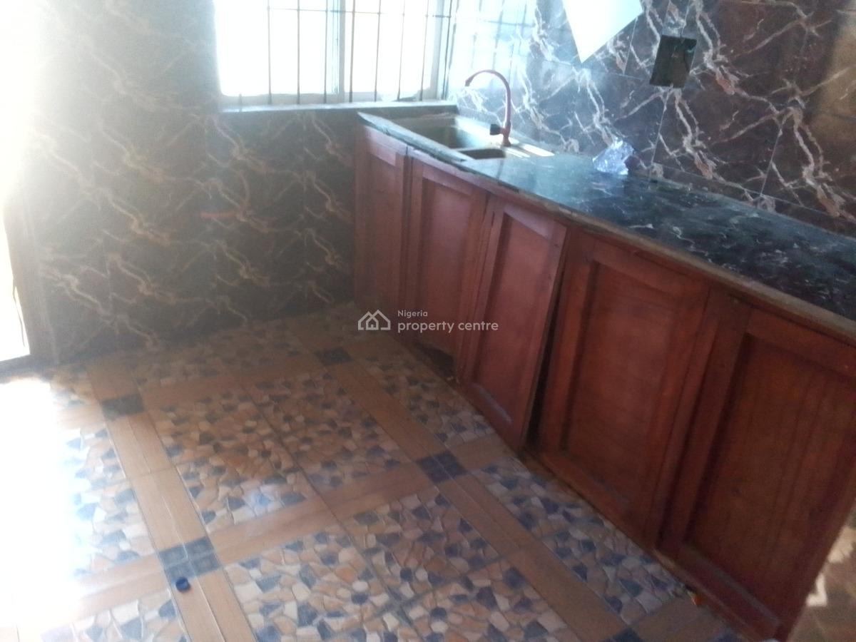 Spacious Luxury 2 Bedroom Flat with Excellent Features, Newtown Estate Rd, Ogombo, Ajah, Lagos, Flat / Apartment for Rent