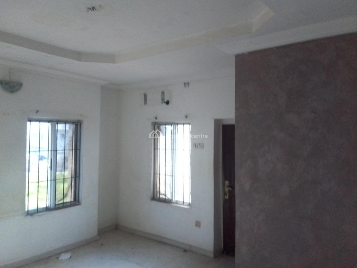 Spacious Luxury 2 Bedroom Flat with Excellent Features, Newtown Estate Rd, Ogombo, Ajah, Lagos, Flat / Apartment for Rent