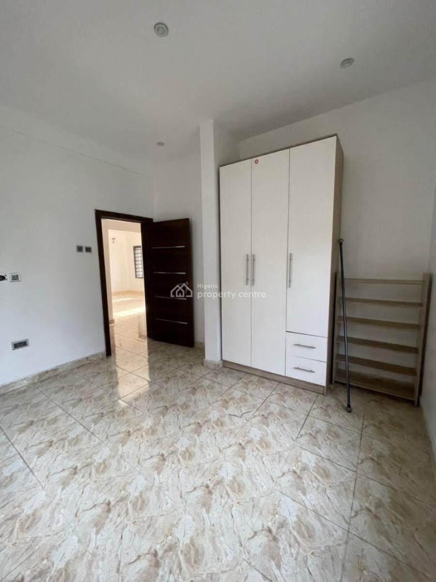 a Lovely Spacious 3 Bedroom Aflat Upstairs, Goodness Estate, Sangotedo, Ajah, Lagos, Flat / Apartment for Rent