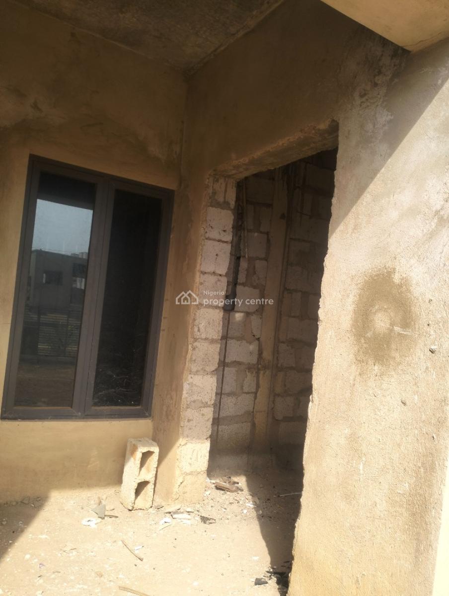 4bedroom Terrace Duplex, River Park Estate Along Airport Road Abuja, Lugbe District, Abuja, Terraced Duplex for Sale