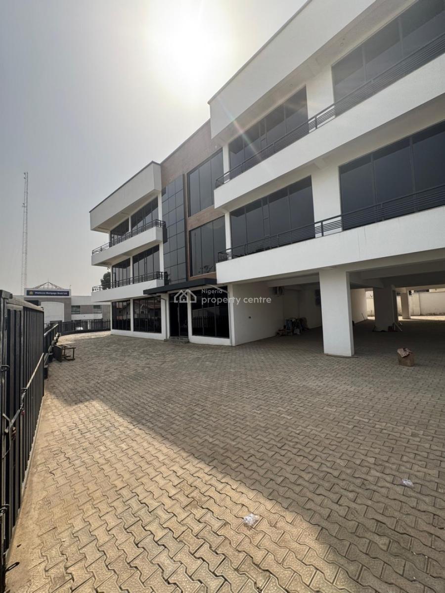 Newly Built Office Complex on 3 Floors,elevator,990 Lettable Spaces, Strategic Location, Wuse 2, Abuja, Plaza / Complex / Mall for Rent
