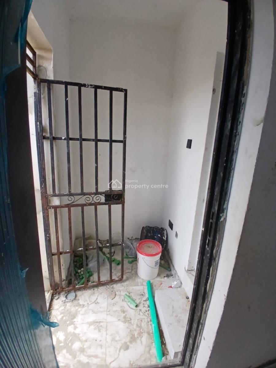 Standard Miniflat with 2 Toilet, Seaside Estate Badore, Badore, Ajah, Lagos, Mini Flat (room and Parlour) for Rent