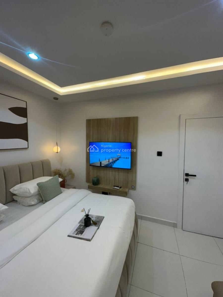 Luxury 2bedroom Apartment in a Secured Estate, Lekki, Lagos, Flat / Apartment Short Let