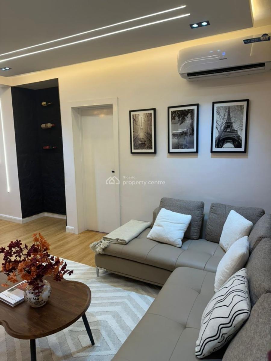 Luxury 2bedroom Apartment in a Secured Estate, Lekki, Lagos, Flat / Apartment Short Let