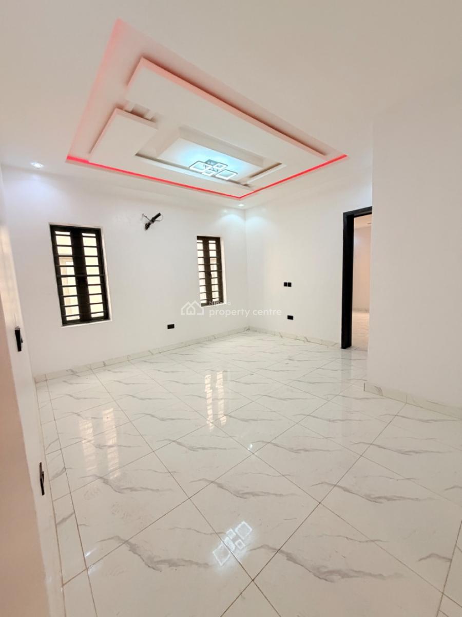 Exquisitely Built 4 Bedroom Terrace Duplex in a Prime Location, Surulere, Lagos, Terraced Duplex for Sale