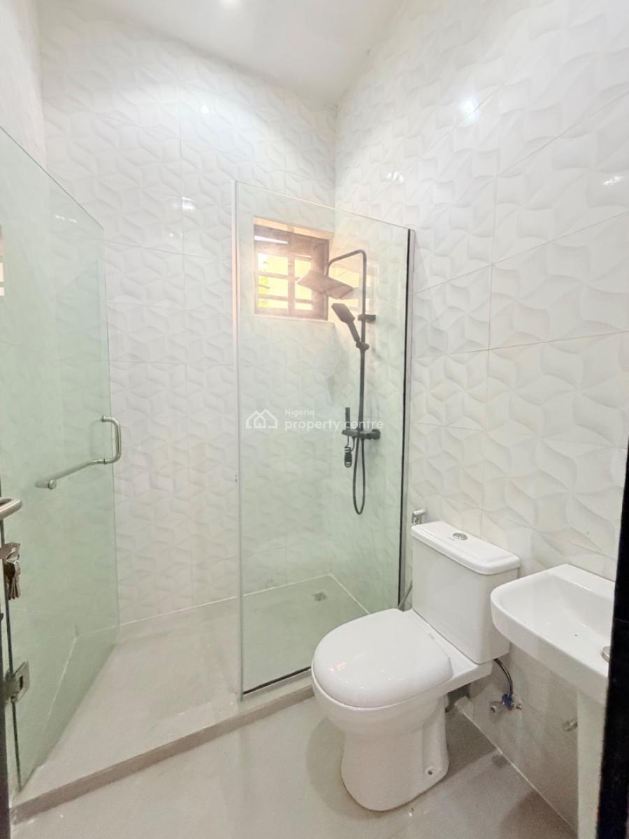 Exquisitely Built 4 Bedroom Terrace Duplex in a Prime Location, Surulere, Lagos, Terraced Duplex for Sale