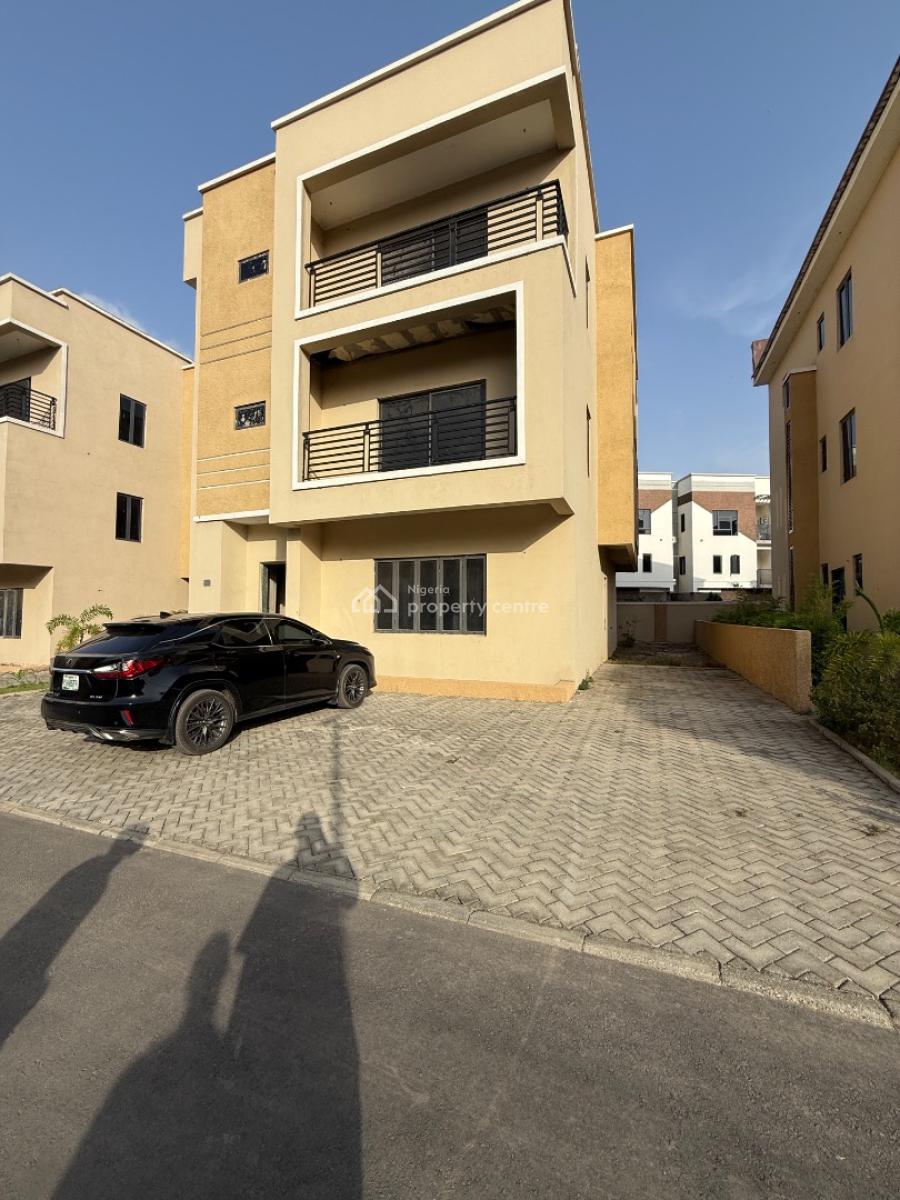 6 Bedroom Detached Duplex, Jahi, Abuja, Detached Duplex for Sale