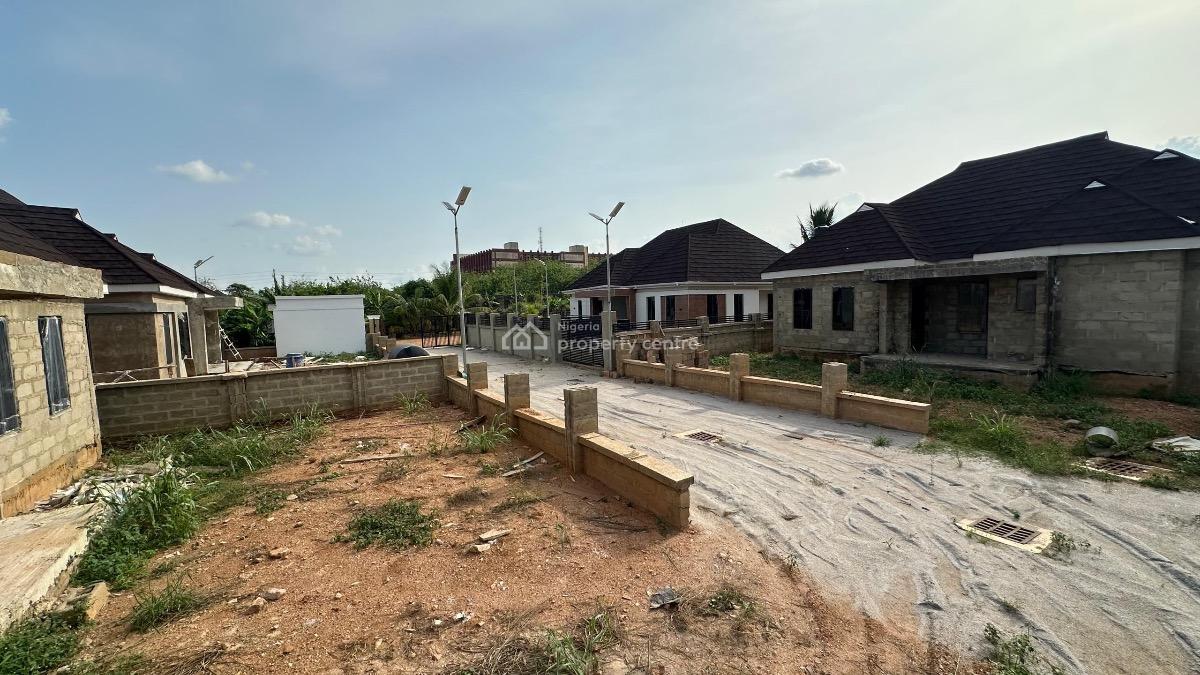 Beautiful 3bedroom Detached Bungalow with Bq, Alagbaka Gra, Akure, Ondo, Detached Bungalow for Sale