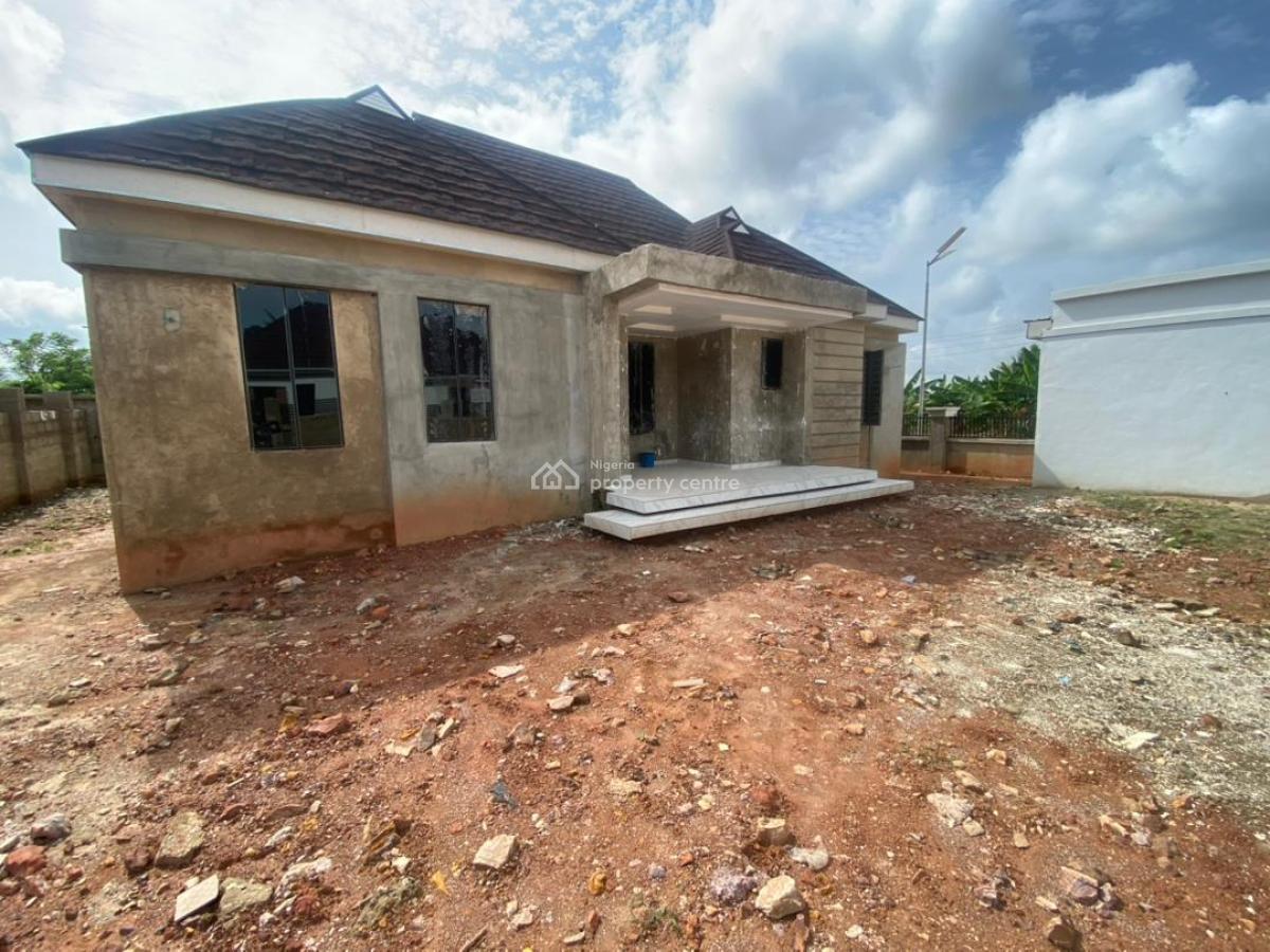 Beautiful 3 Bedrooms Detached Bungalow with Bq, Alagbaka Gra, Akure, Ondo, Detached Bungalow for Sale