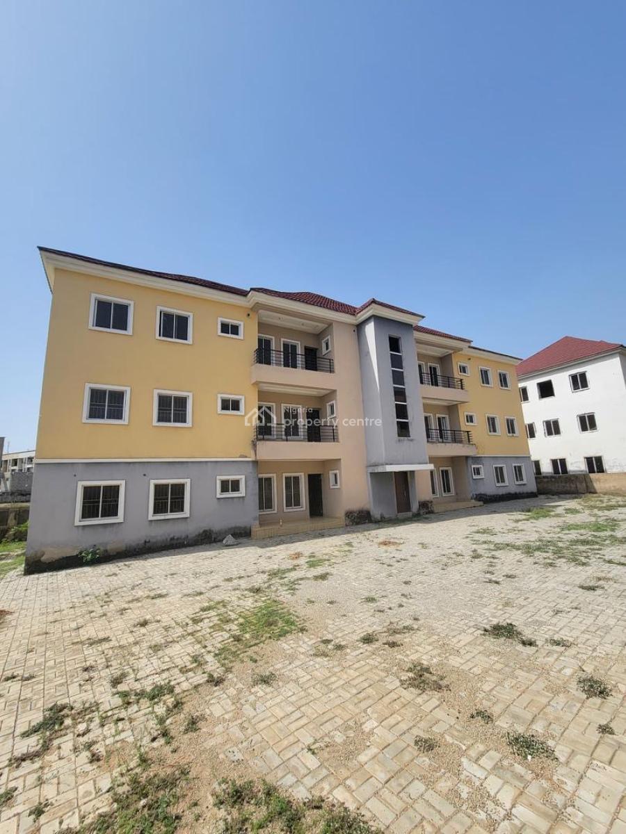 3-bedroom Apartment Distress, By Nizamiye Hospital, Idu Industrial, Abuja, Flat / Apartment for Sale