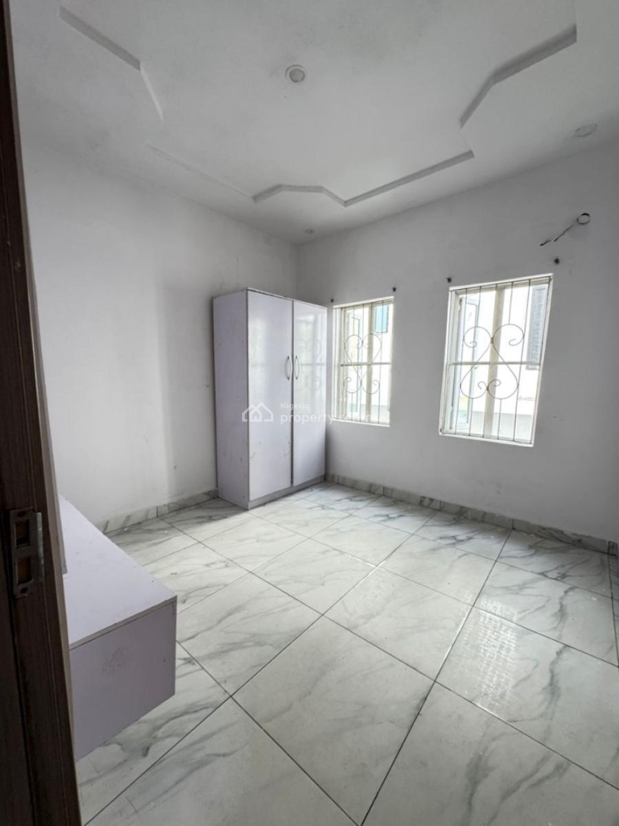 Luxurious 2 Bedrooms, Orchid Road, Lekki, Lagos, Flat / Apartment for Rent