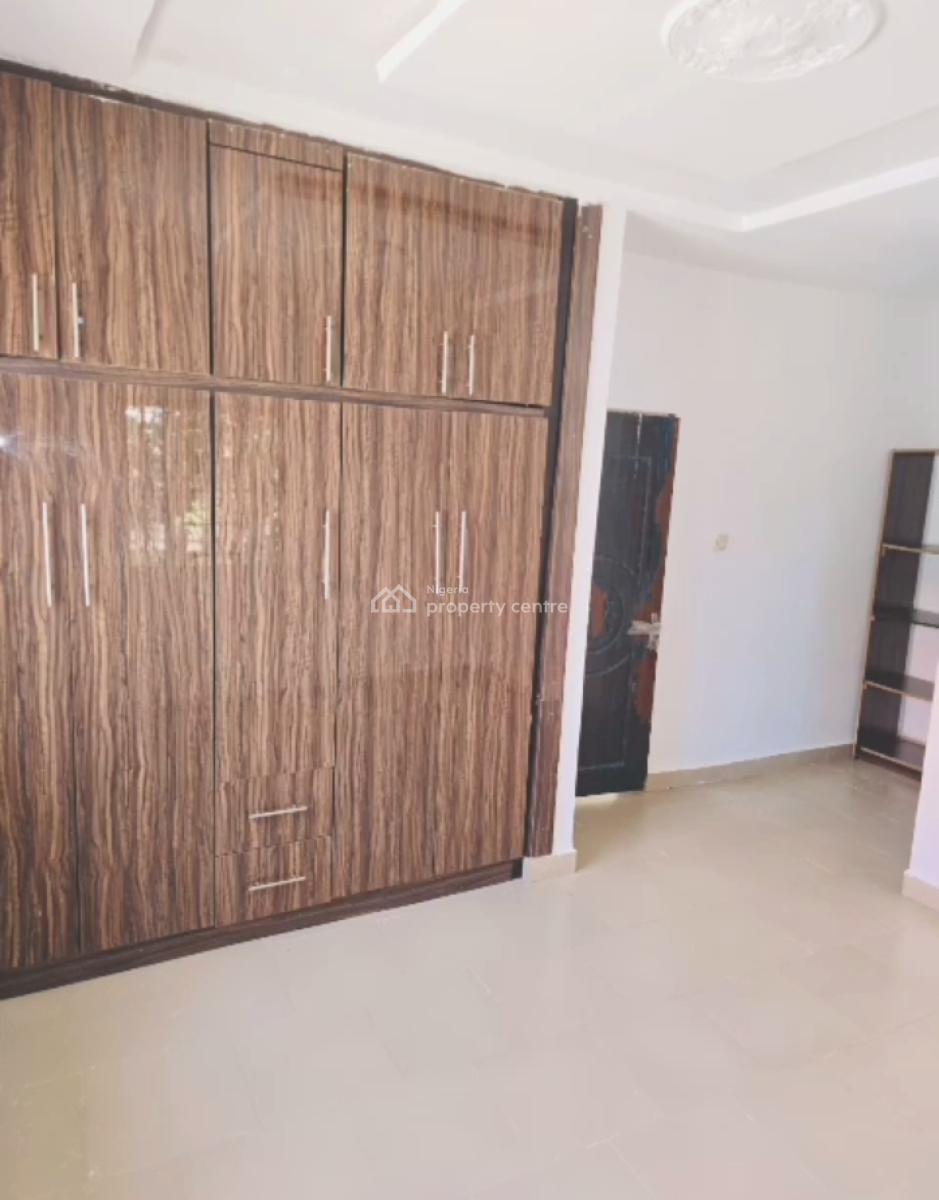 Spacious Standard Decent 3 Bedroom Bungalow, Lugbe District, Abuja, Detached Bungalow for Sale