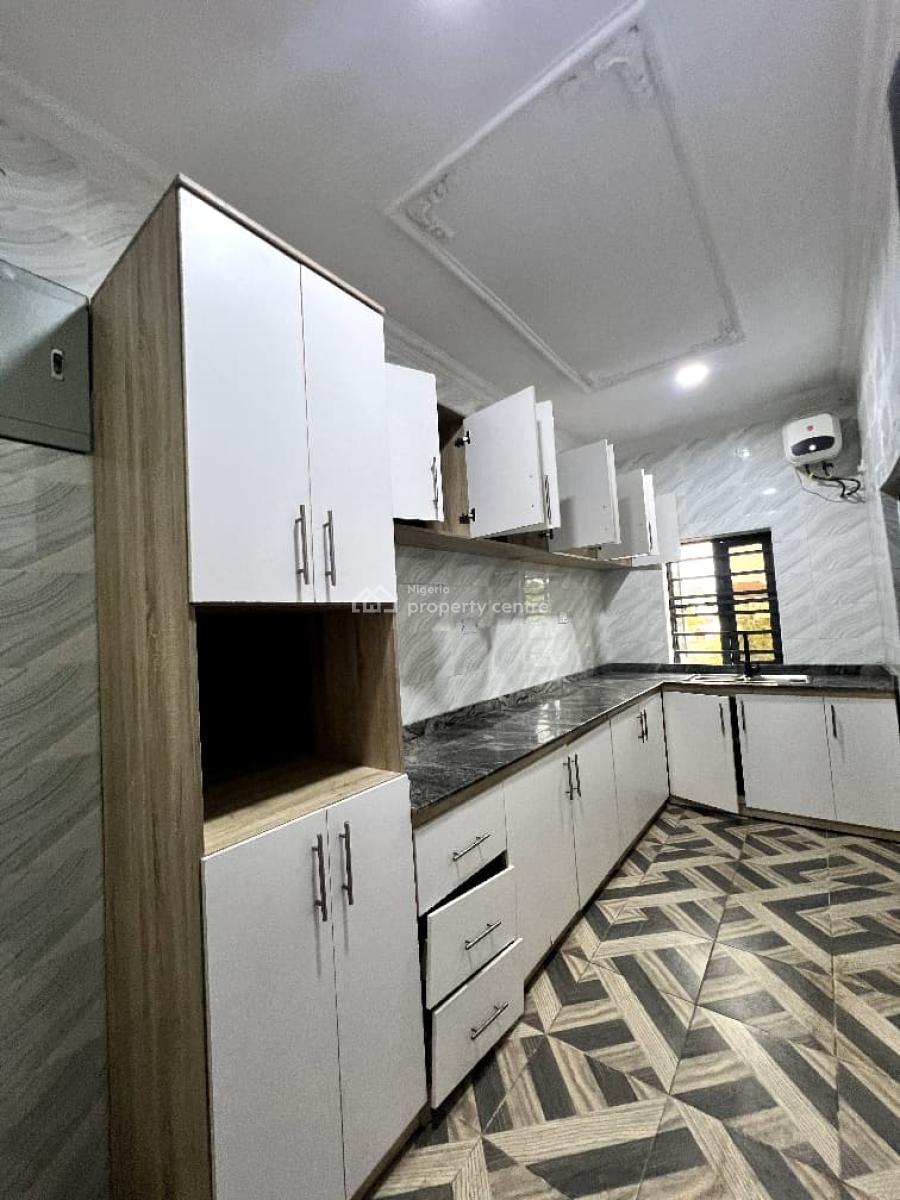 Standard Spacious Mini Flat, Goodnews Estate, Sangotedo, Ajah, Lagos, Flat / Apartment for Rent