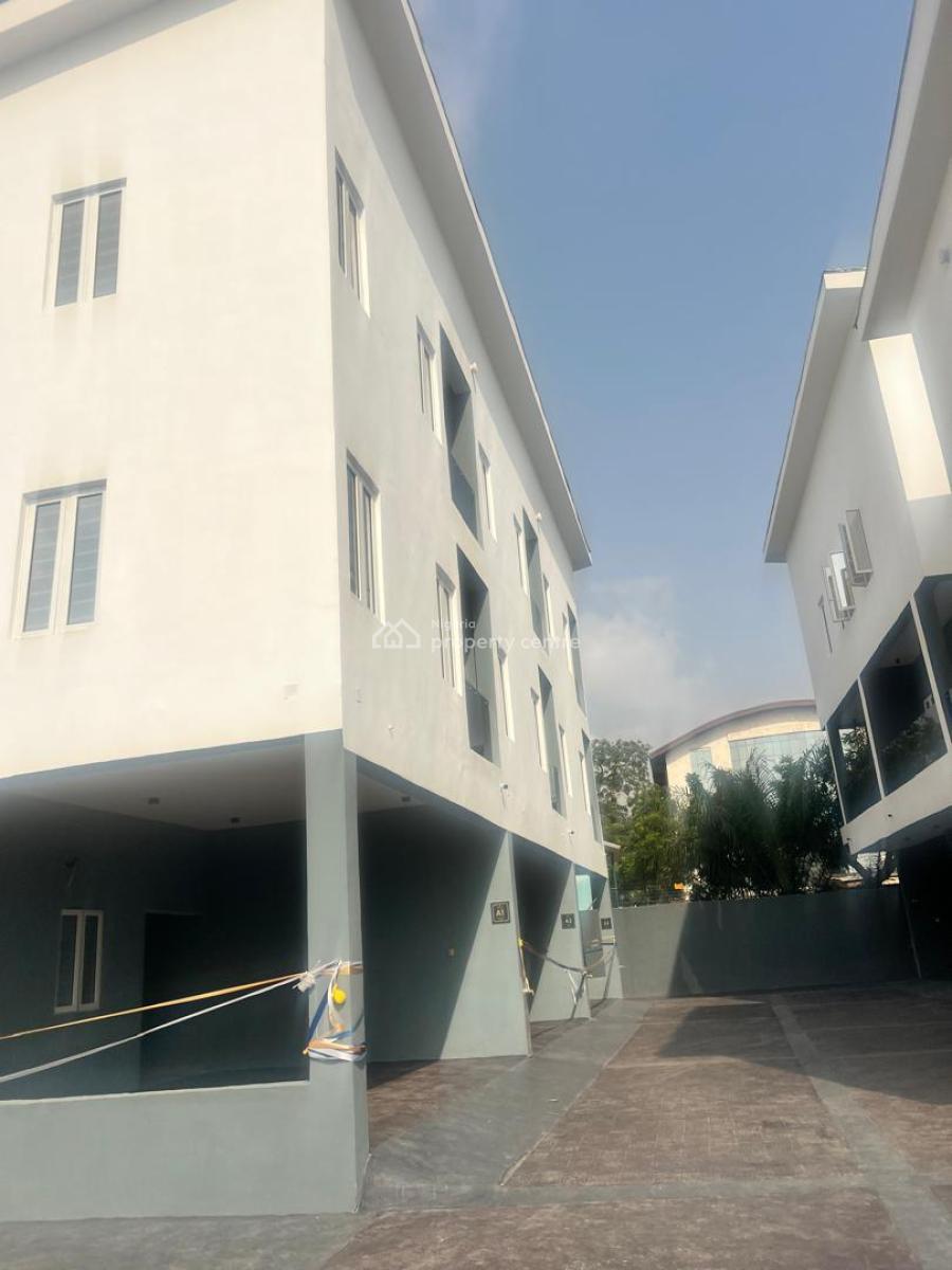 Brand New 4 Bedroom Duplex at Wemabod Estate with Bq, Wemabod Estate, Adeniyi Jones, Ikeja, Lagos, Terraced Duplex for Sale