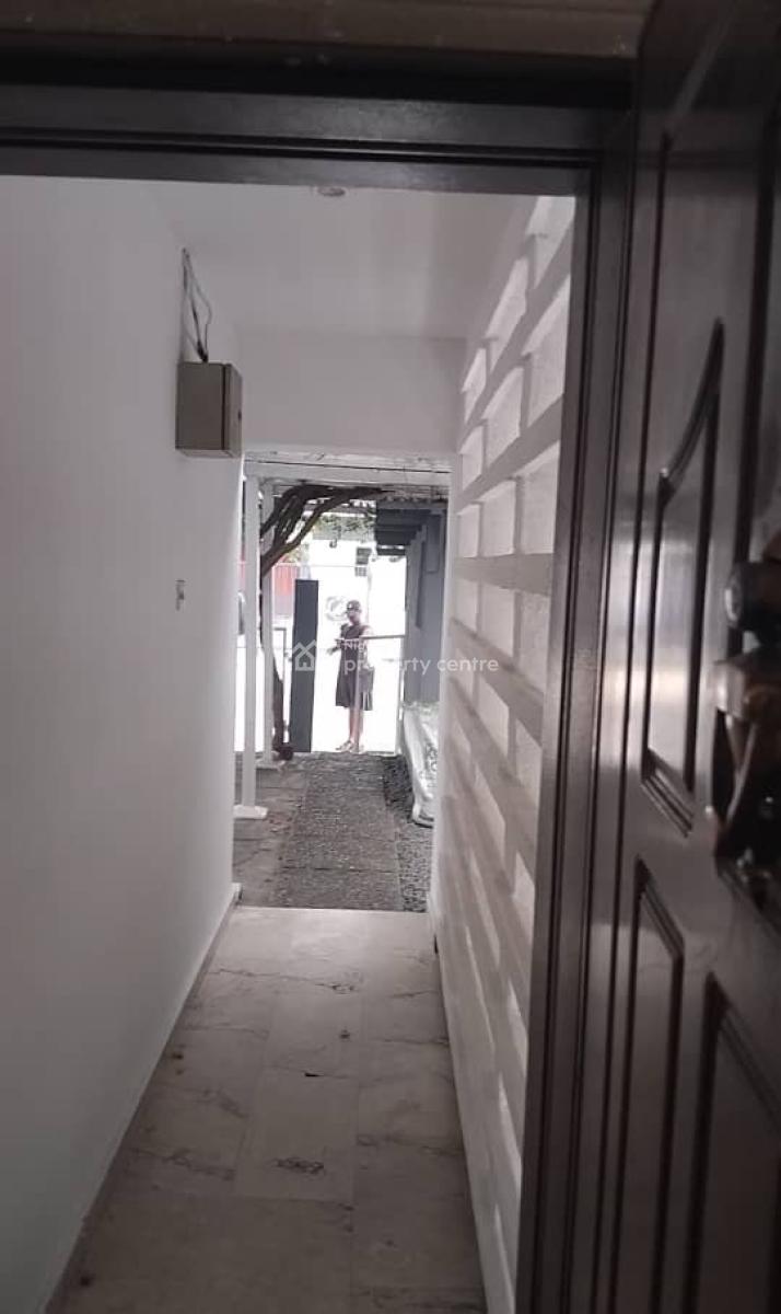 5 Bedroom Detached Duplex with 2 Parlors & 2 Bqs, Off Awolowo Road, Ikoyi, Lagos, Detached Duplex for Rent