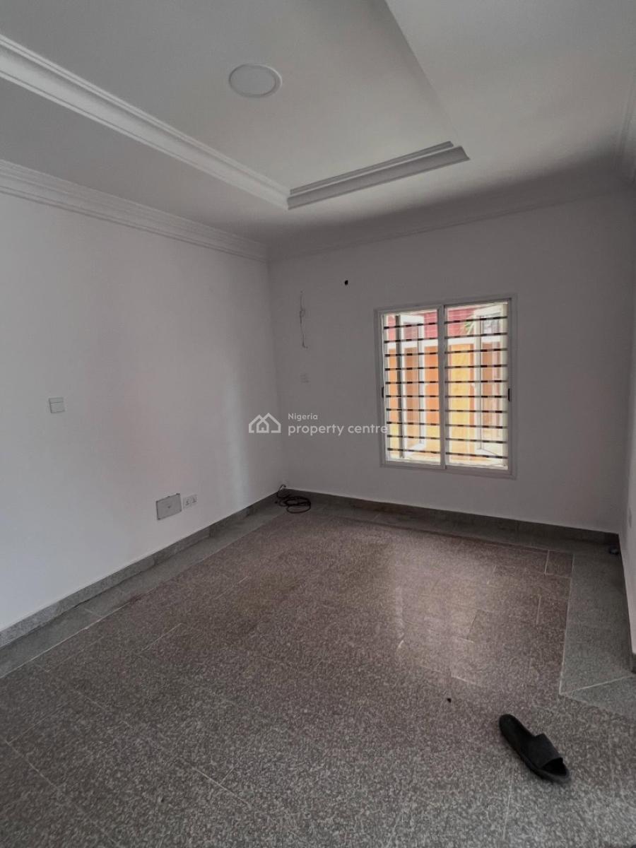 Spacious 5 Bedroom Semi Detached Duplex on Two Floors, 5 Bedroom Duplex for Rent, Lekki Phase 1, Lekki, Lagos, Semi-detached Duplex for Rent