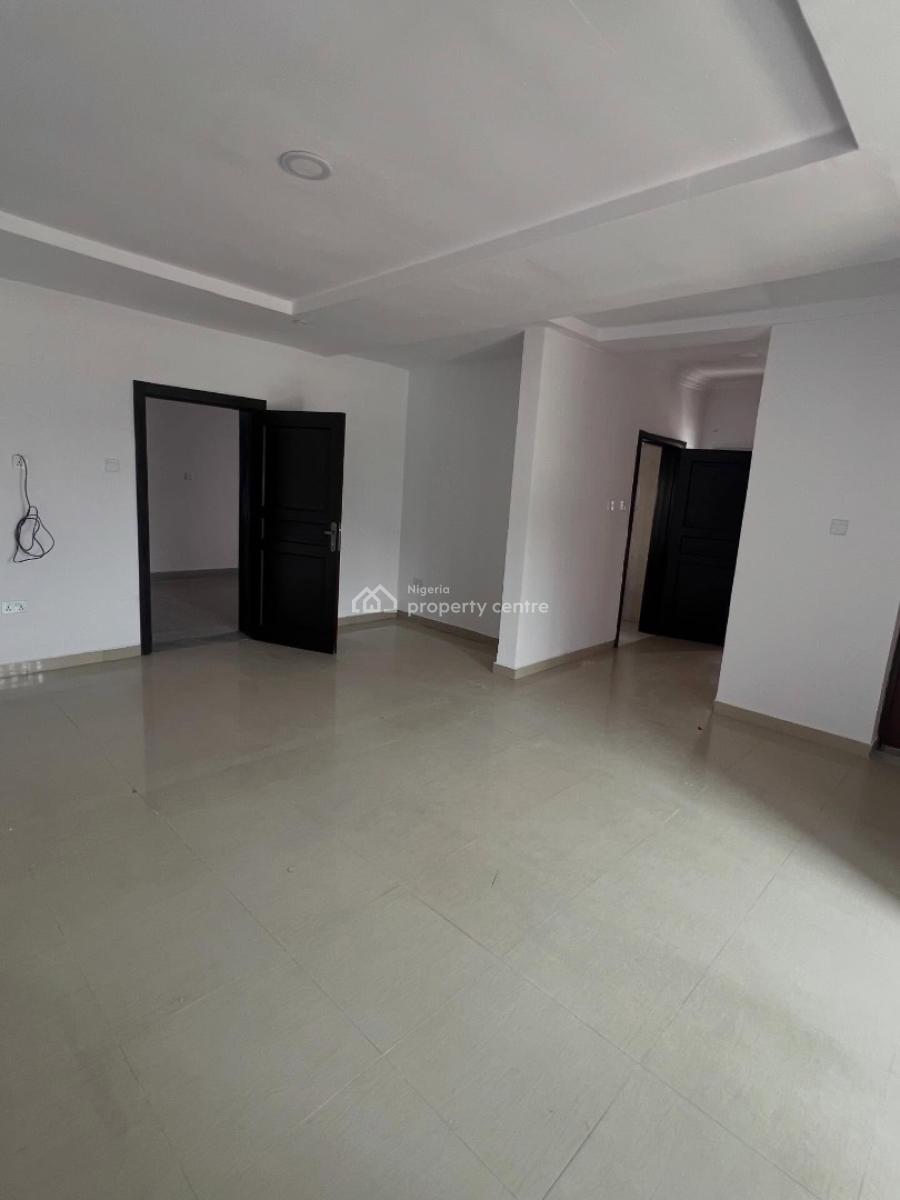 Spacious 5 Bedroom Semi Detached Duplex on Two Floors, 5 Bedroom Duplex for Rent, Lekki Phase 1, Lekki, Lagos, Semi-detached Duplex for Rent